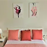 Lejlighed 3 Bedroom In Oura With Amazing Pool At Walking Distance To Beach, Strip And Old Town, Wifi And Ac, Private Albufeira