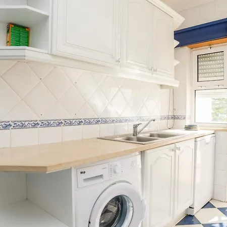 3 Bedroom In Oura With Amazing Pool At Walking Distance To Beach, Strip And Old Town, Wifi And Ac, Private * 阿尔布费拉