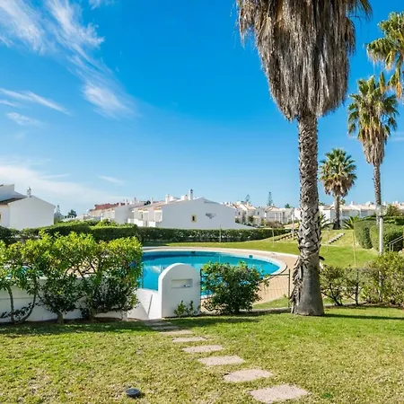 3 Bedroom In Oura With Amazing Pool At Walking Distance To Beach, Strip And Old Town, Wifi And Ac, Private Апартаменты *