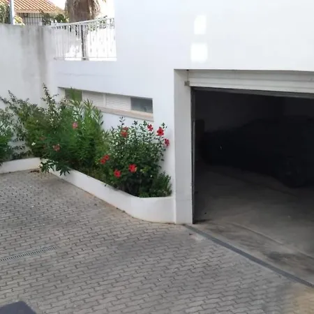 公寓 3 Bedroom In Oura With Amazing Pool At Walking Distance To Beach, Strip And Old Town, Wifi And Ac, Private *