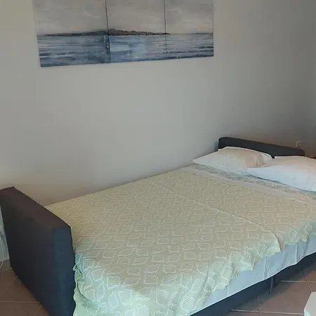 3 Bedroom In Oura With Amazing Pool At Walking Distance To Beach, Strip And Old Town, Wifi And Ac, Private Албуфейра