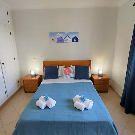 Апартаменты 3 Bedroom In Oura With Amazing Pool At Walking Distance To Beach, Strip And Old Town, Wifi And Ac, Private