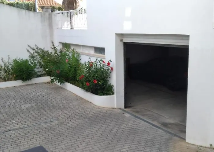 Apartman 3 Bedroom In Oura With Amazing Pool At Walking Distance To Beach, Strip And Old Town, Wifi And Ac, Private *