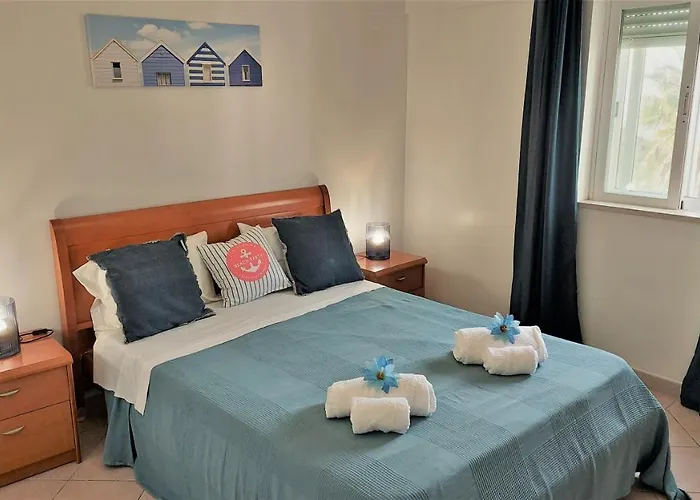3 Bedroom In Oura With Amazing Pool At Walking Distance To Beach, Strip And Old Town, Wifi And Ac, Private Lägenhet *