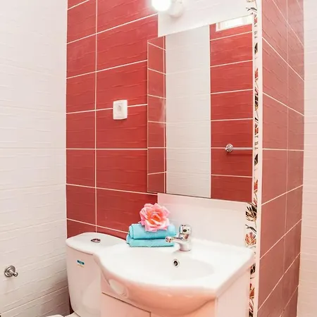 Apartamento 3 Bedroom In Oura With Amazing Pool At Walking Distance To Beach, Strip And Old Town, Wifi And Ac, Private Albufeira