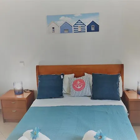 3 Bedroom In Oura With Amazing Pool At Walking Distance To Beach, Strip And Old Town, Wifi And Ac, Private Appartamento